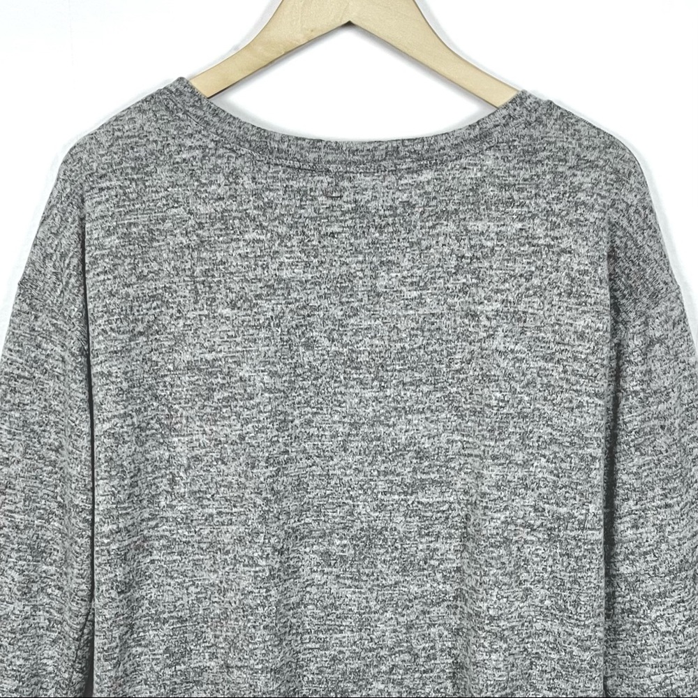 NWOT Rags & Couture Hacci Tie-Twist Knotted Front Long Sleeve Knit Top - Picture 10 of 16